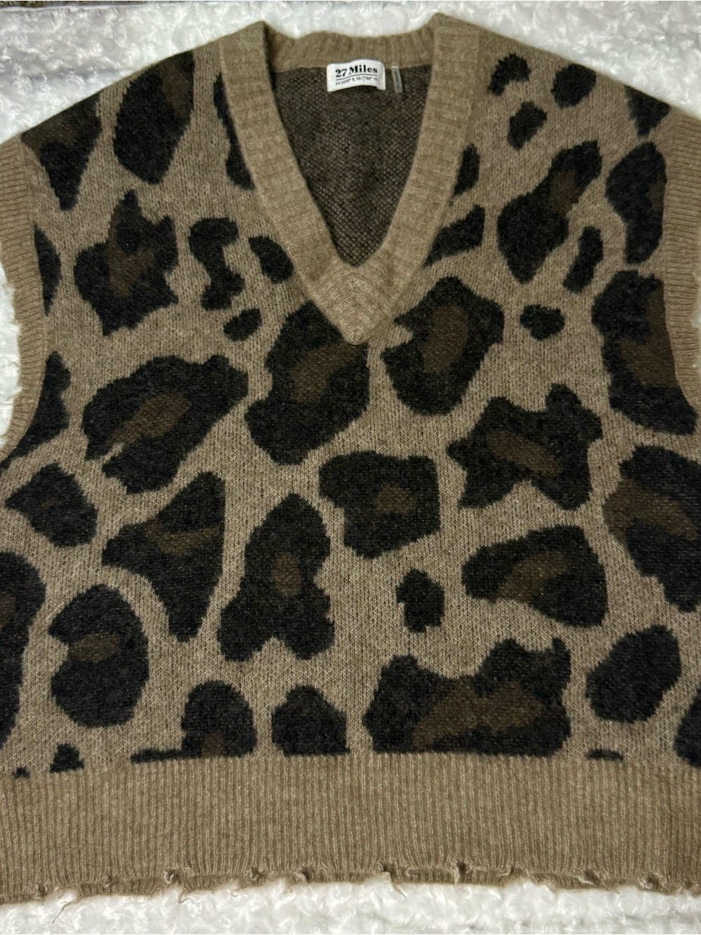 27 Miles Malibu Cheetah Print Distressed Cashmere Blend V-Neck Vest Small